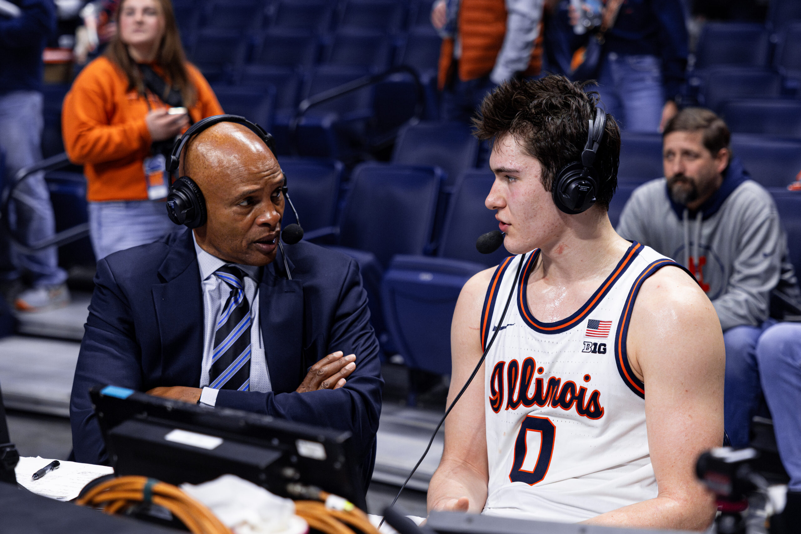 Illini forward David Mirkovic