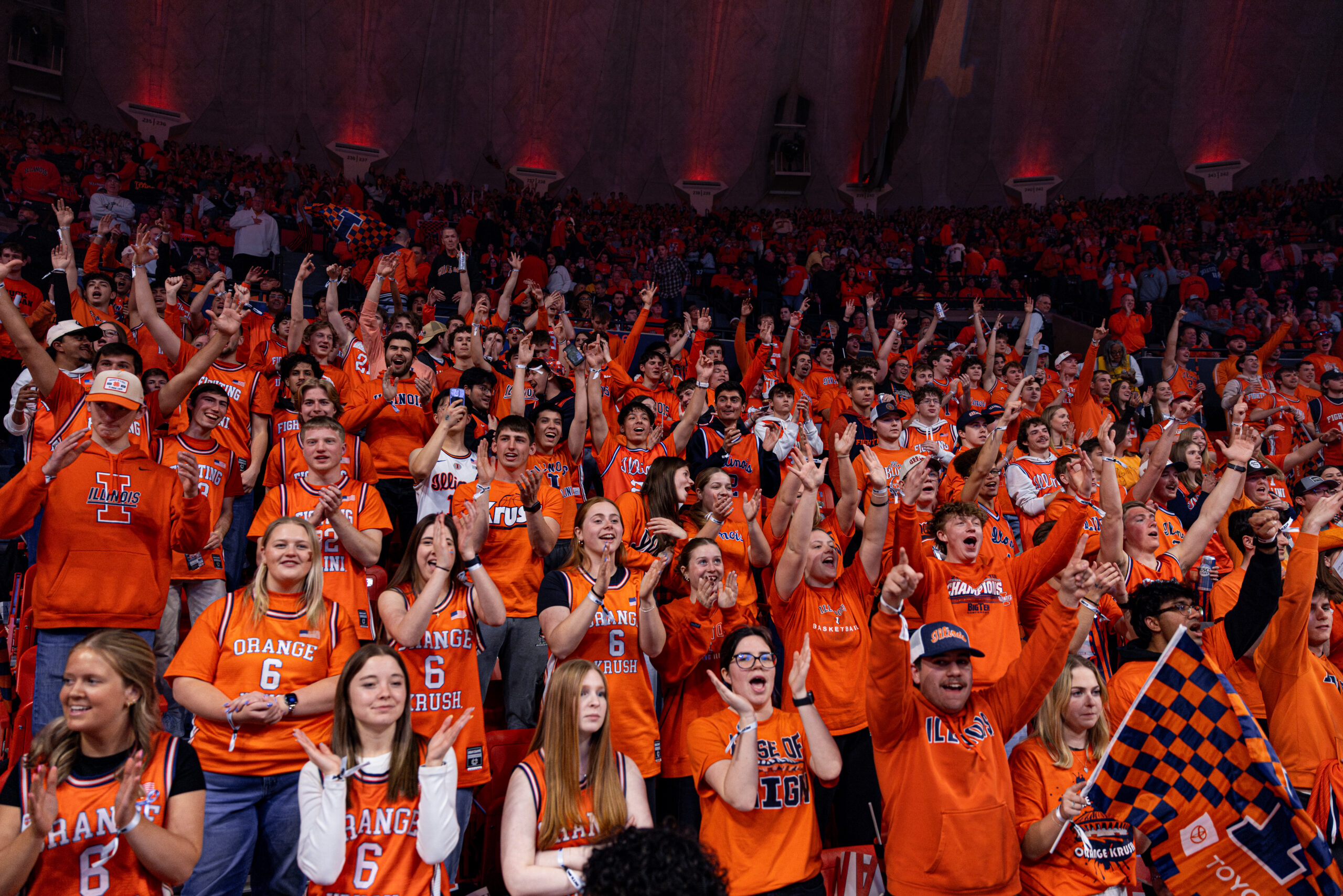 The Orange Krush of Illinois Basketball