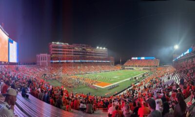 The scene before kickoff for Illinois Football at Gies Memorial Stadium