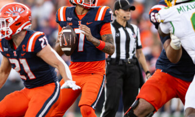 Illinois Football. Michael Clayton II. No. 7. Scanning the field. Vs. Oregon. Photo Credit. Vincent Bruington. Armchair Illini.