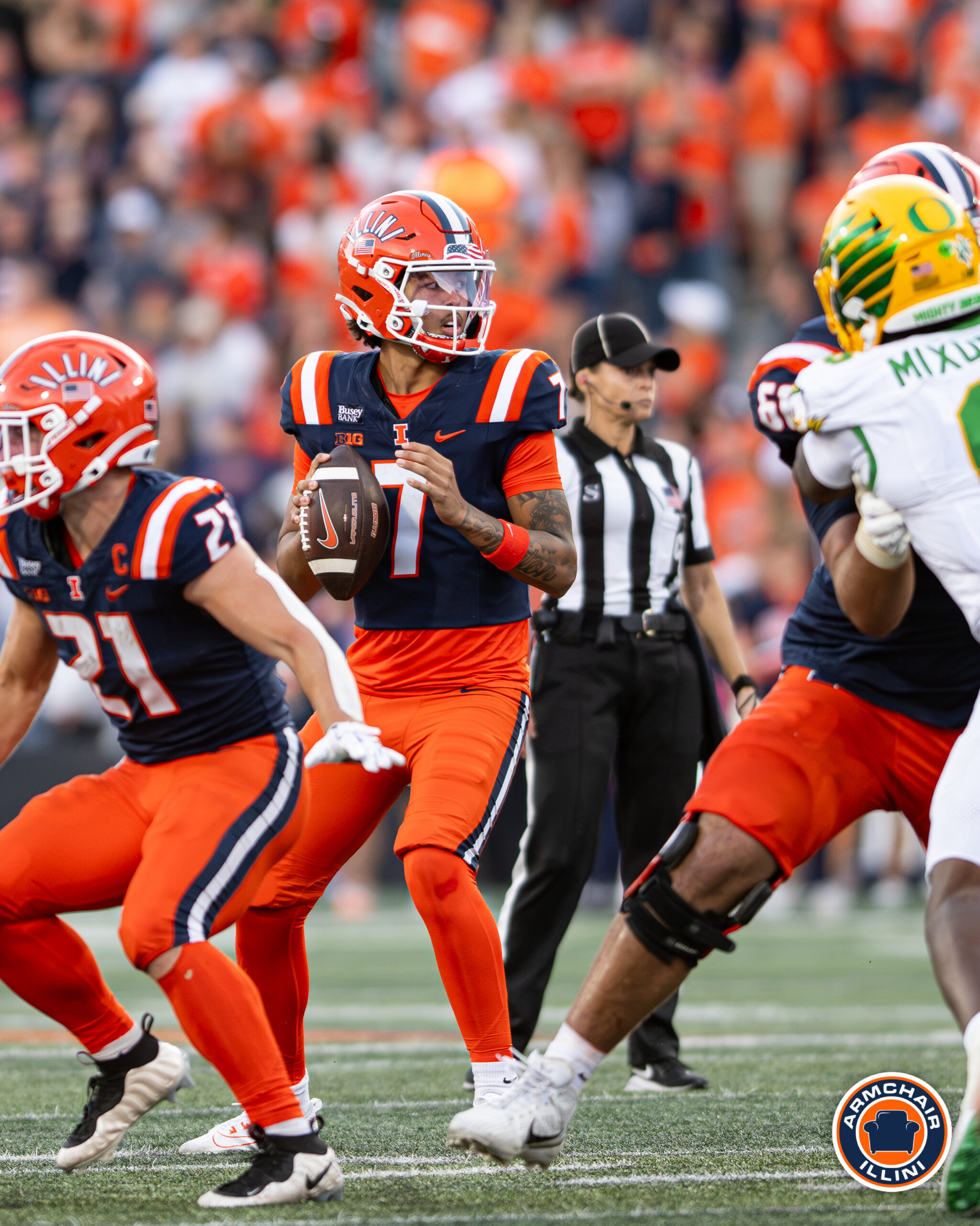 Illinois Football. Michael Clayton II. No. 7. Scanning the field. Vs. Oregon. Photo Credit. Vincent Bruington. Armchair Illini.